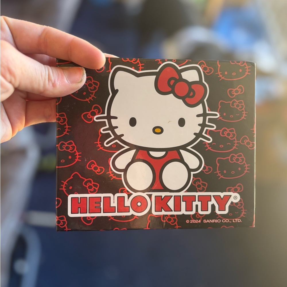 Hello Kitty Red and Black eyeshadow